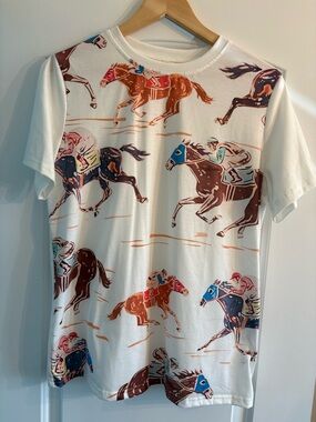 Women’s Equestrian Derby Horse Racing Print Tee
